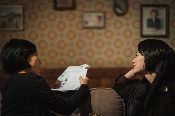 撮影現場でのチョン・ウヒ