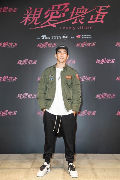 「親愛壞蛋」クランクアップ4