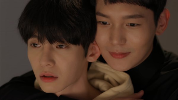 「初恋だけ3度目」写真2