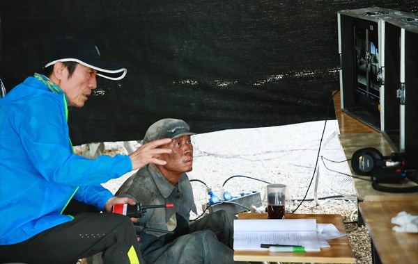 チャン・イーモウ