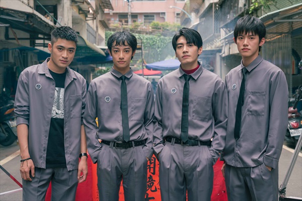 「聡明鎮」キャスト２