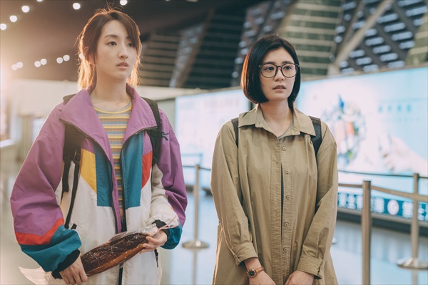 「ママ、やめて！」アリッサ・チアとアリス・クー