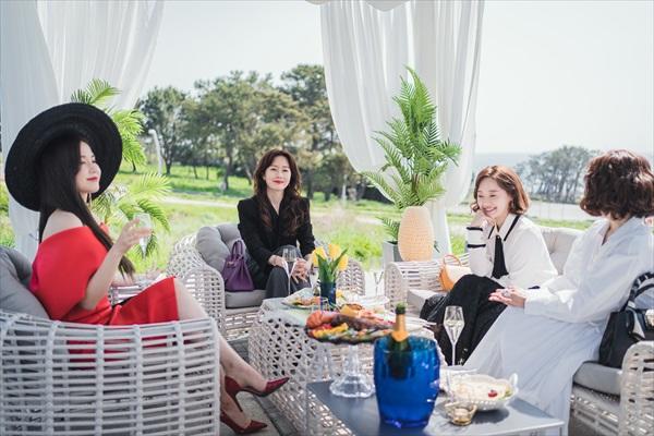 「ハイクラス」場面写真1