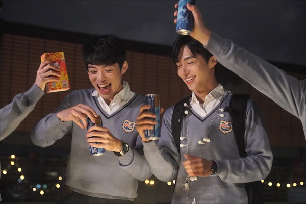 「正負之間」２：ハオ・シー、マックス・リン