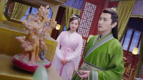 「霓裳」あらすじ・36話の画像