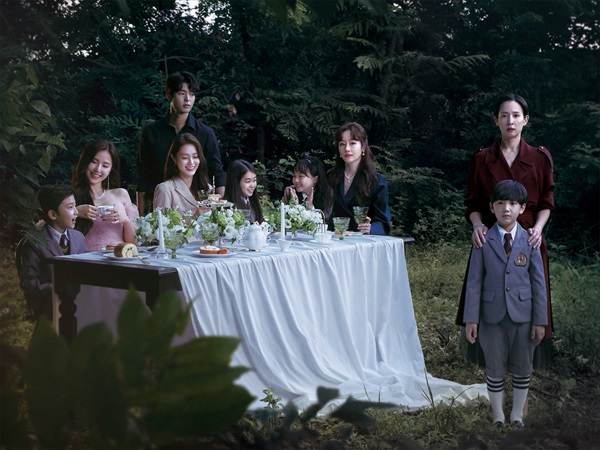 「ハイクラス～偽りの楽園～」キービジュアル