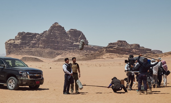 『極限境界線』メイキングカット