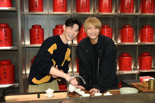 中間淳太と夏和熙２