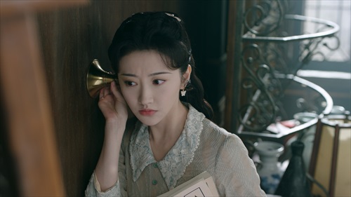 「流光城市」のジン・ティエン