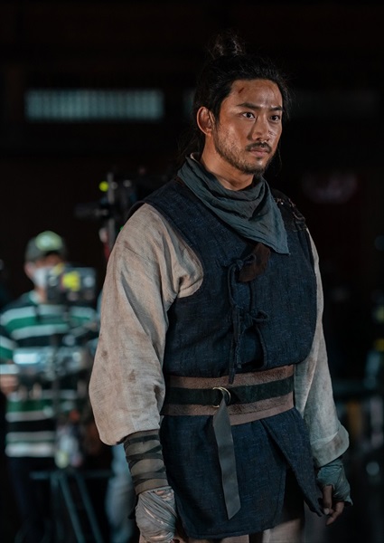 『ハンサン』のオク・テギョン１