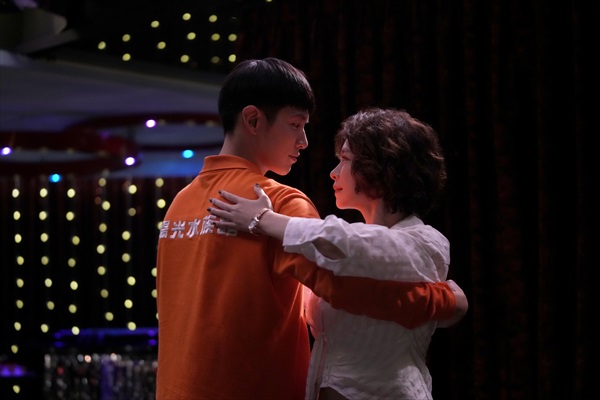 『ママボーイ』場面写真４