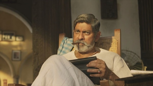 『ランガスタラム』場面写真４