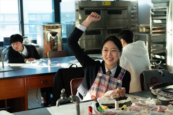 ガッツポーズのキム・シウン