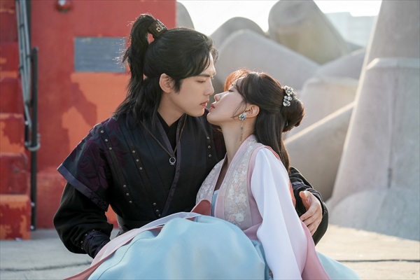 「コクドゥの季節」場面写真３