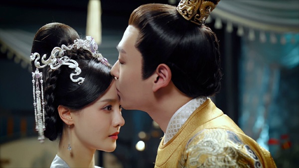 「雲間の月は輝きて」場面写真３