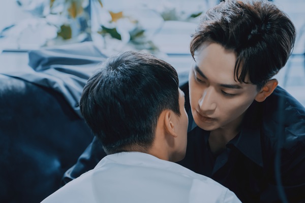 「You Are Mine」場面写真2