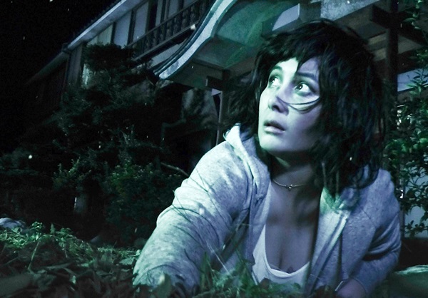 『怨泊ONPAKU』場面写真1