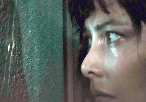 『怨泊ONPAKU』場面写真2