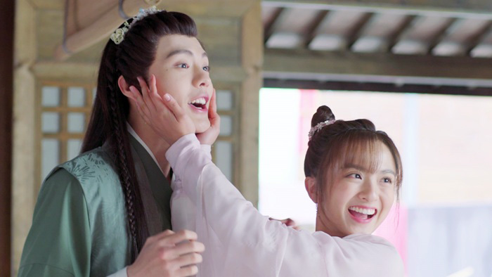 「霓裳～七色に輝く虹の如く～」場面写真