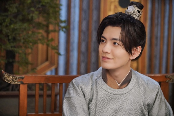 「輝ける宝珠の如く」のビー・ウェンジュン