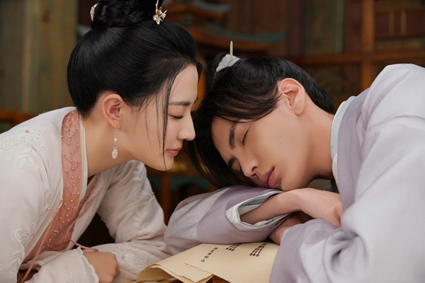 「輝ける宝珠の如く」場面写真