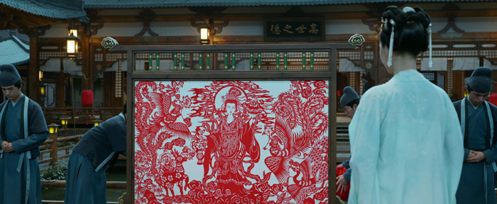 「安寧録」に登場した切り絵飾り