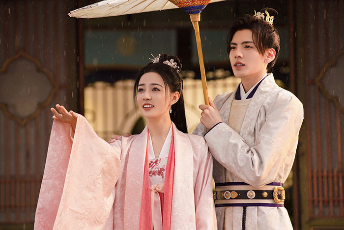 「輝ける宝珠の如く」場面写真