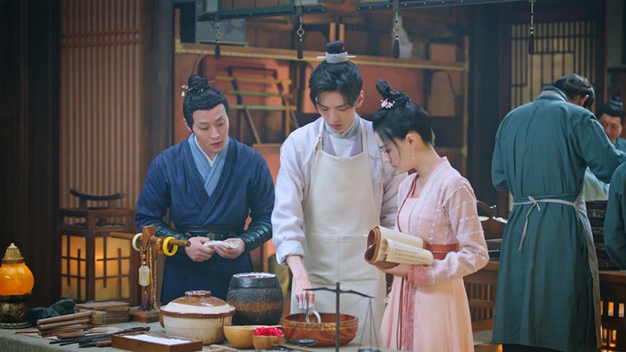 「輝ける宝珠の如く」場面写真