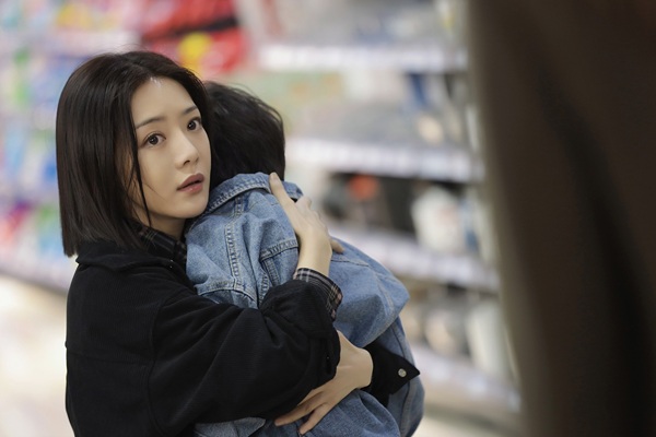 「華麗なる転身～妻たちの逆襲～」場面写真３