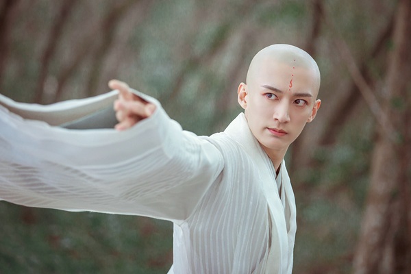 リウ・シュエイー