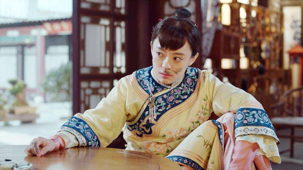 「月に咲く花の如く」場面写真２