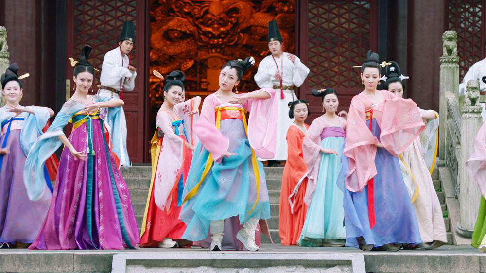 「萌妃の寵愛絵巻」場面写真