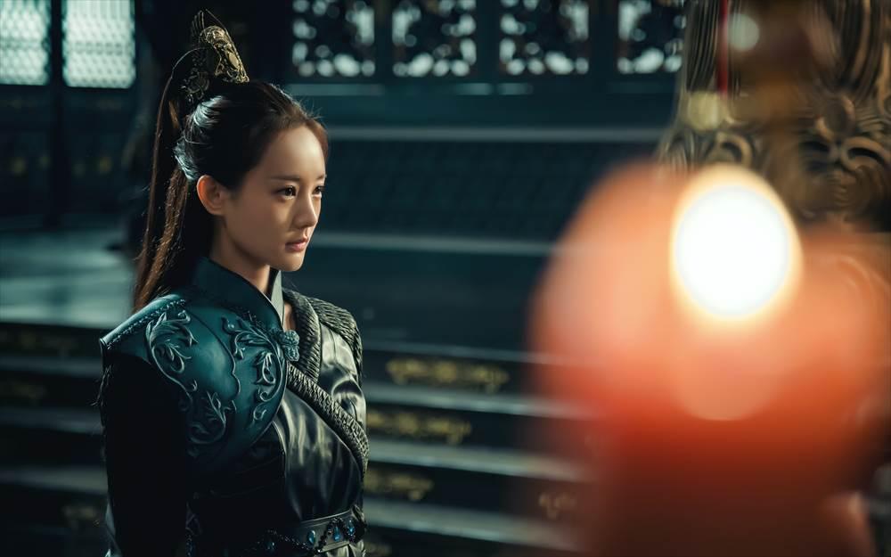 「晩媚と影」場面写真２